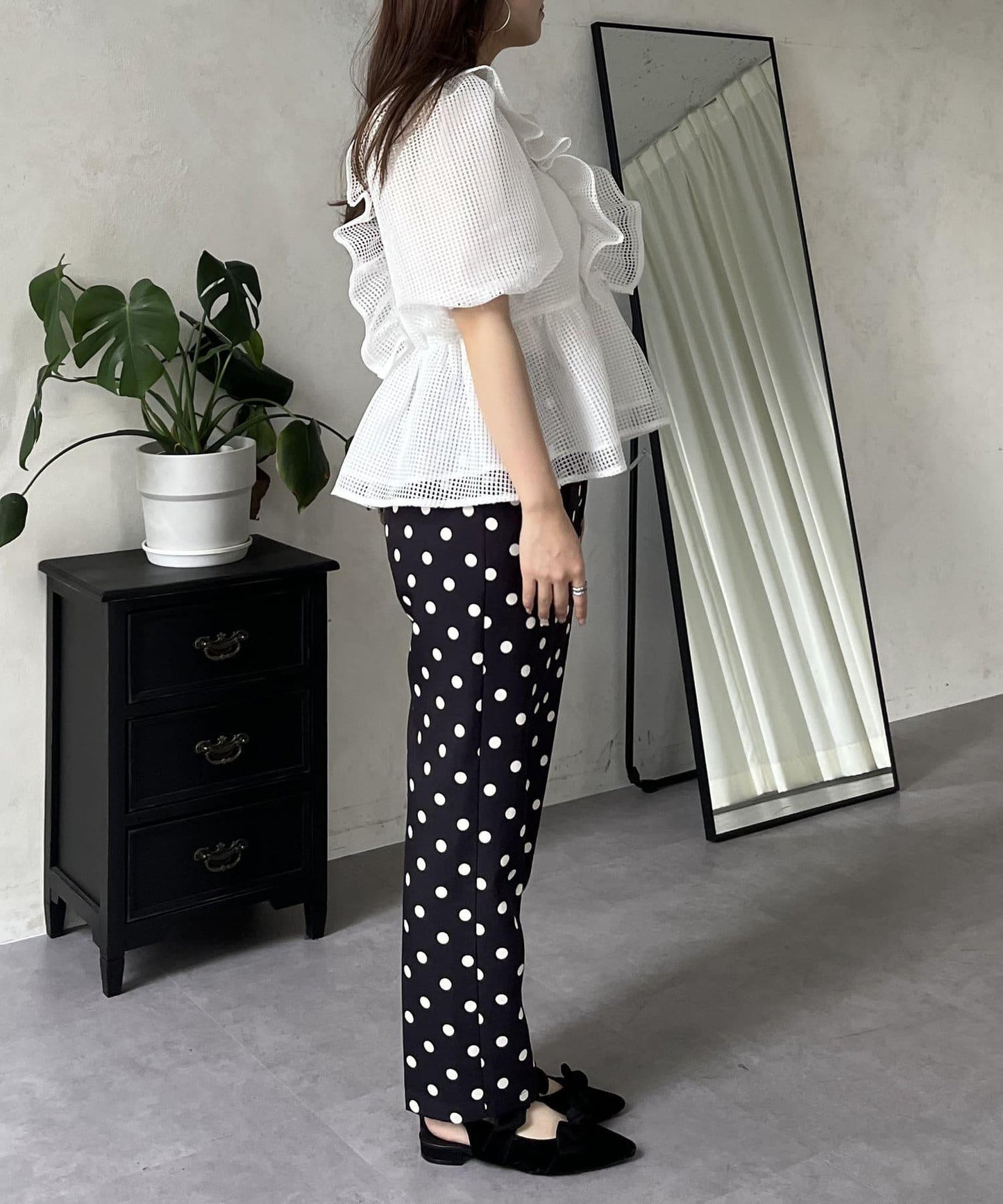 珍珠鈕釦網眷邊荷葉邊娃娃衫