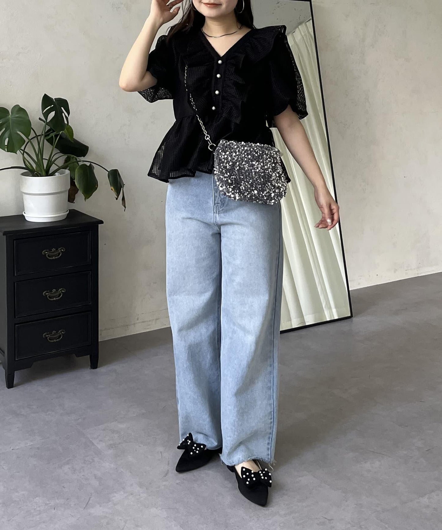 珍珠鈕釦網眷邊荷葉邊娃娃衫