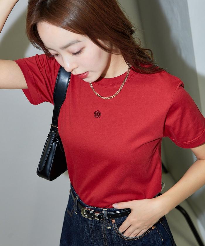 一點刺繡logo T恤