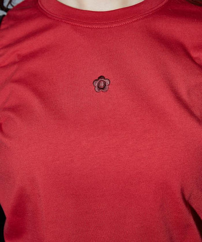 一點刺繡logo T恤