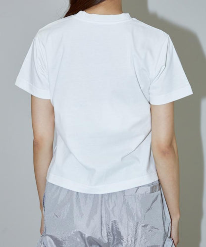 一點刺繡logo T恤