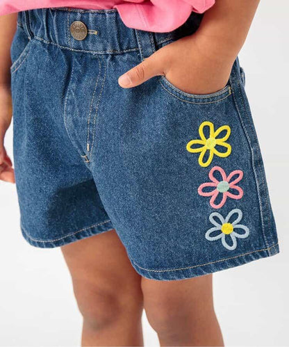 刺繡牛仔短褲