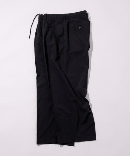 Reflax 功能性材料 寬鬆剪裁 輕鬆 休閒褲