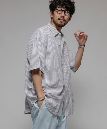 聯名 皺紋加工 舒適版型 常規領口 短袖條紋襯衫