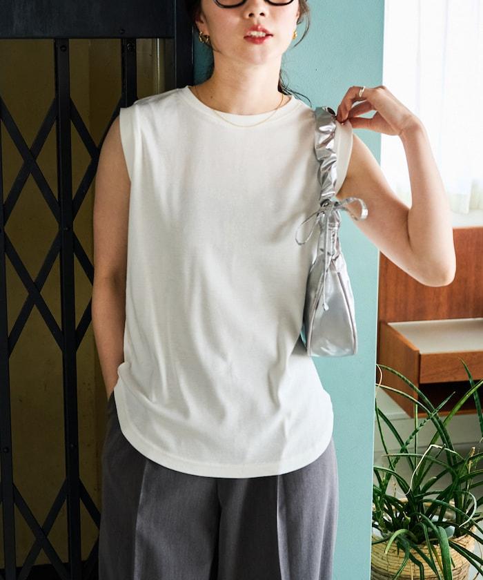 薄荷色圓領無袖T恤