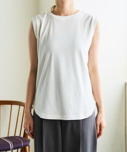 薄荷色圓領無袖T恤