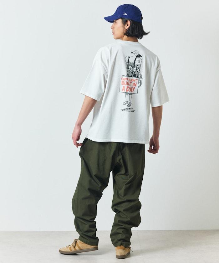 舒適版後背印花圓領T恤 / 野營男士