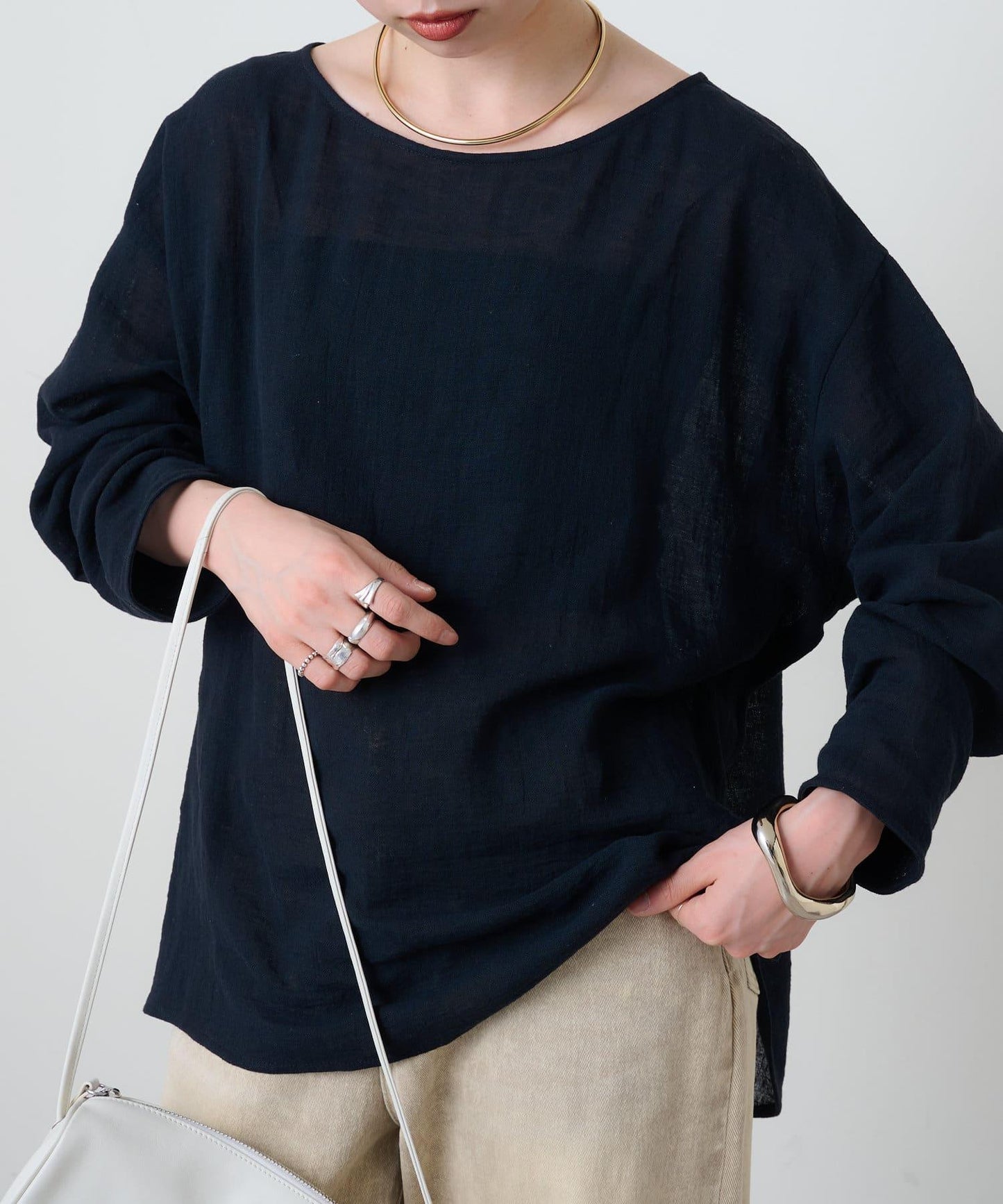 亞麻催化T恤衫
