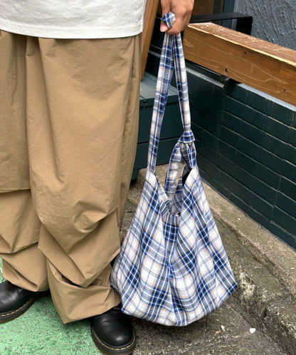 【男女通用】格紋肩揹包