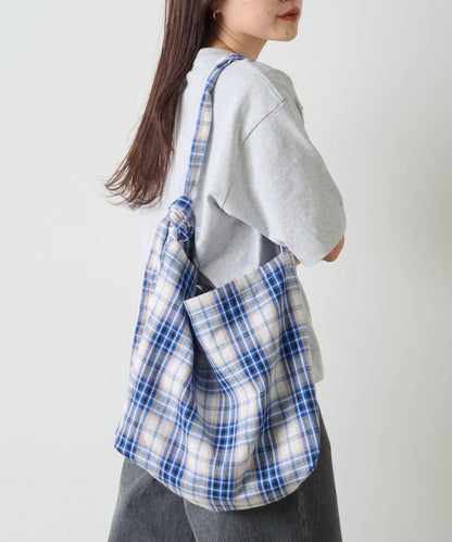 【男女通用】格紋肩揹包