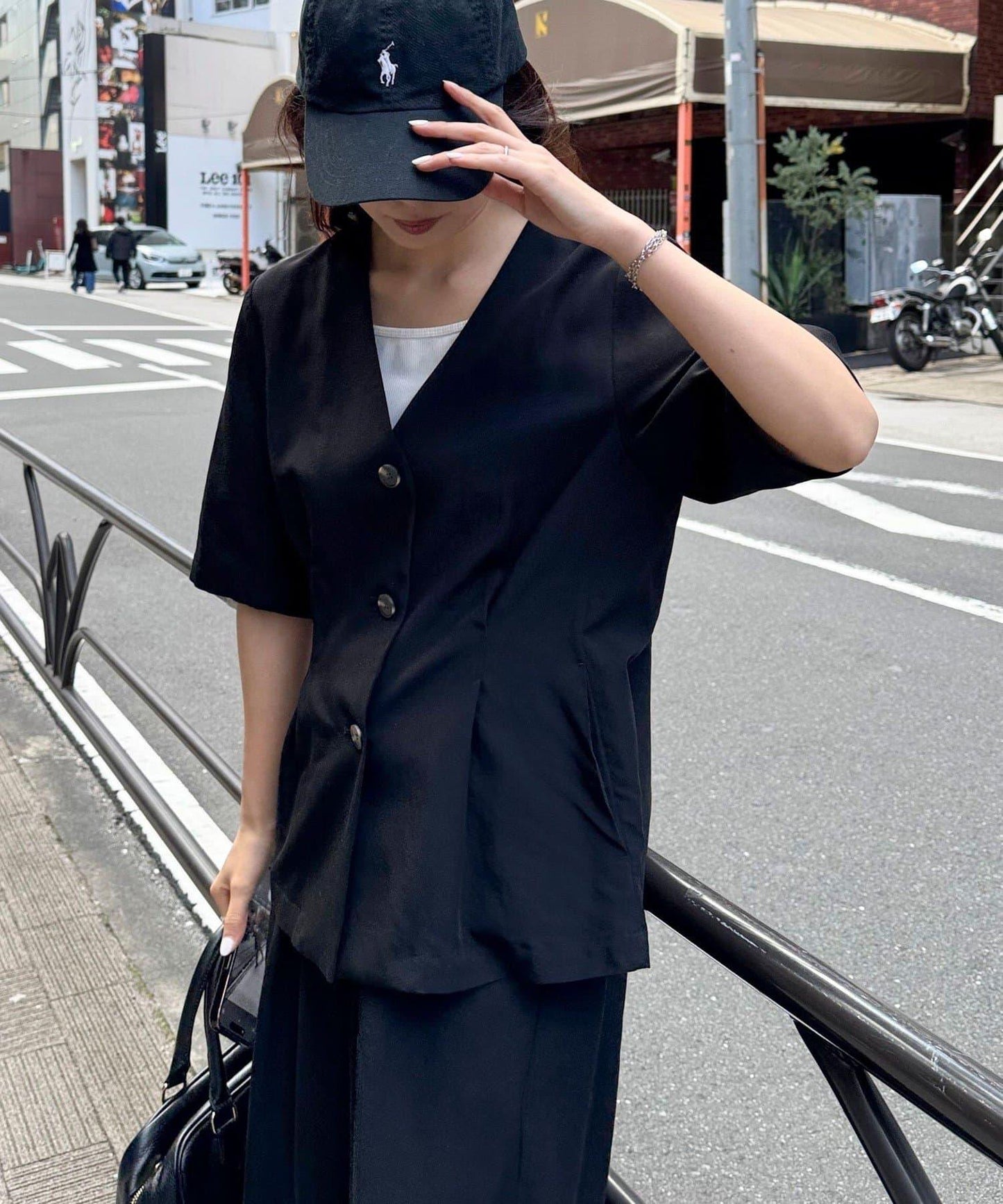 《套裝搭配》人造纖維麻半袖夾克