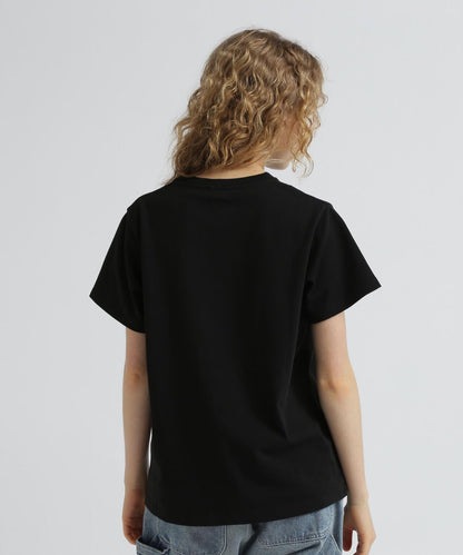 《&DEPOT限定》ONE POINT EMB T-SHIRT"VARSITY LOGO" / 單點刺繡 短袖T恤 街頭標誌