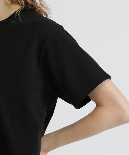 《&DEPOT限定》ONE POINT EMB T-SHIRT"VARSITY LOGO" / 單點刺繡 短袖T恤 街頭標誌