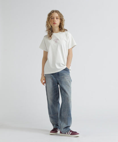 《&DEPOT限定》ONE POINT EMB T-SHIRT"VARSITY LOGO" / 單點刺繡 短袖T恤 街頭標誌