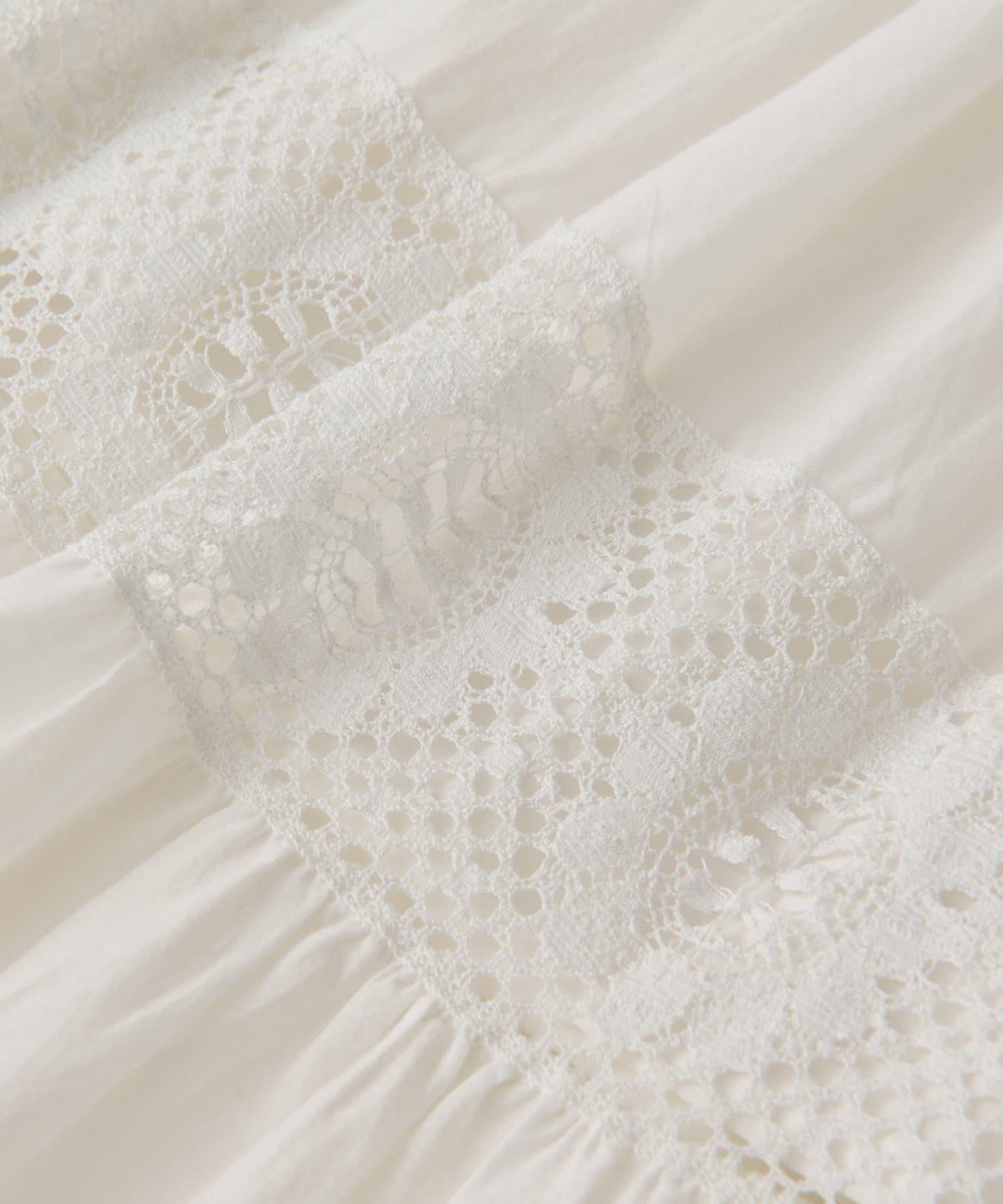 【刺繡華麗】化學蕾絲層疊裙