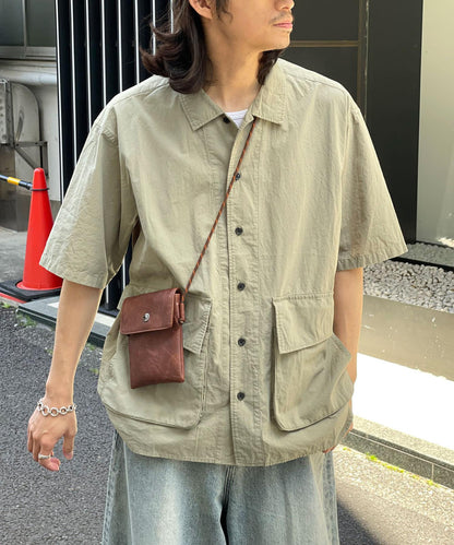 大口袋短袖襯衫