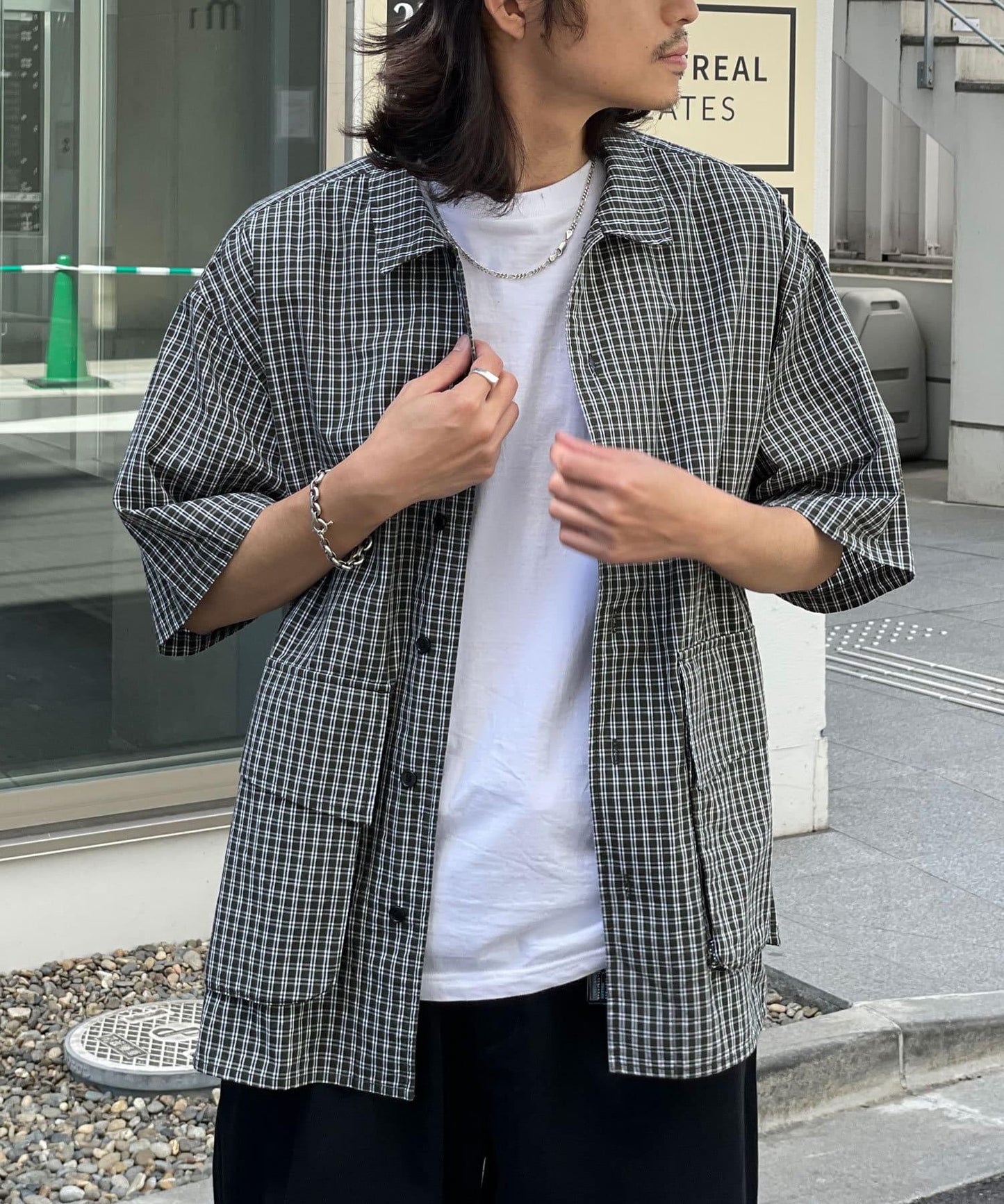 大口袋短袖襯衫