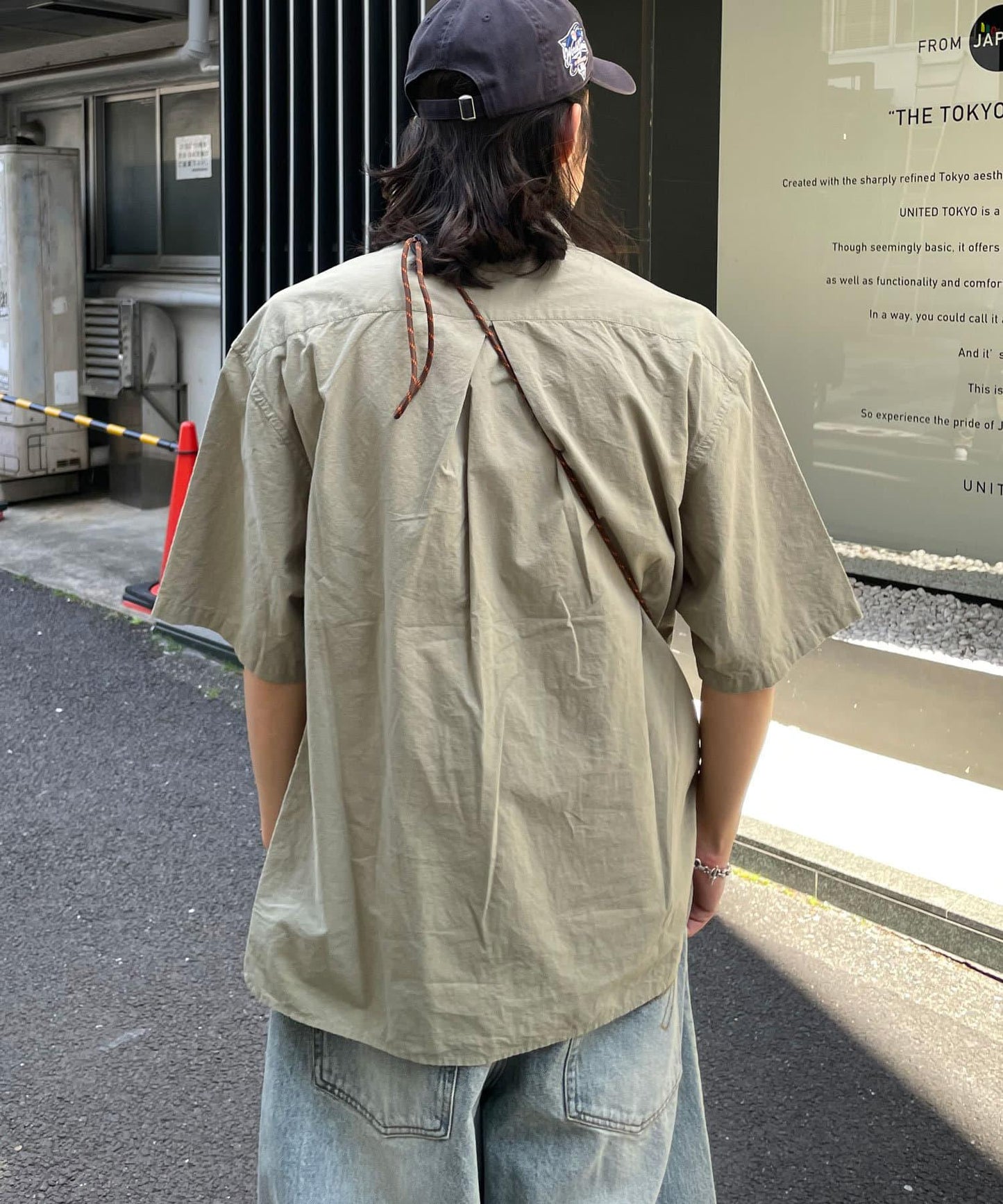 大口袋短袖襯衫
