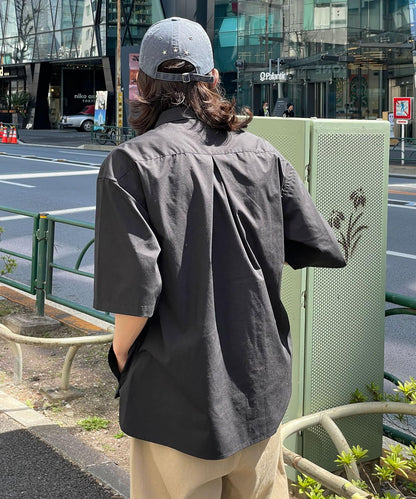 大口袋短袖襯衫