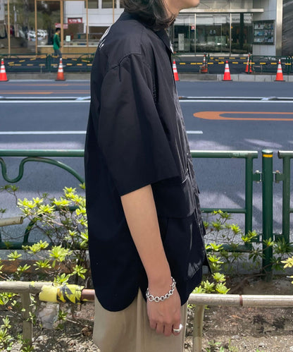 大口袋短袖襯衫