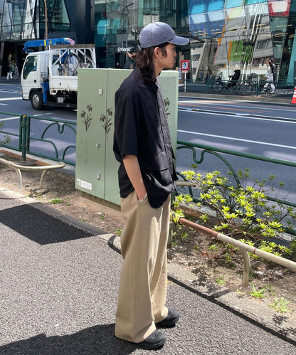 大口袋短袖襯衫