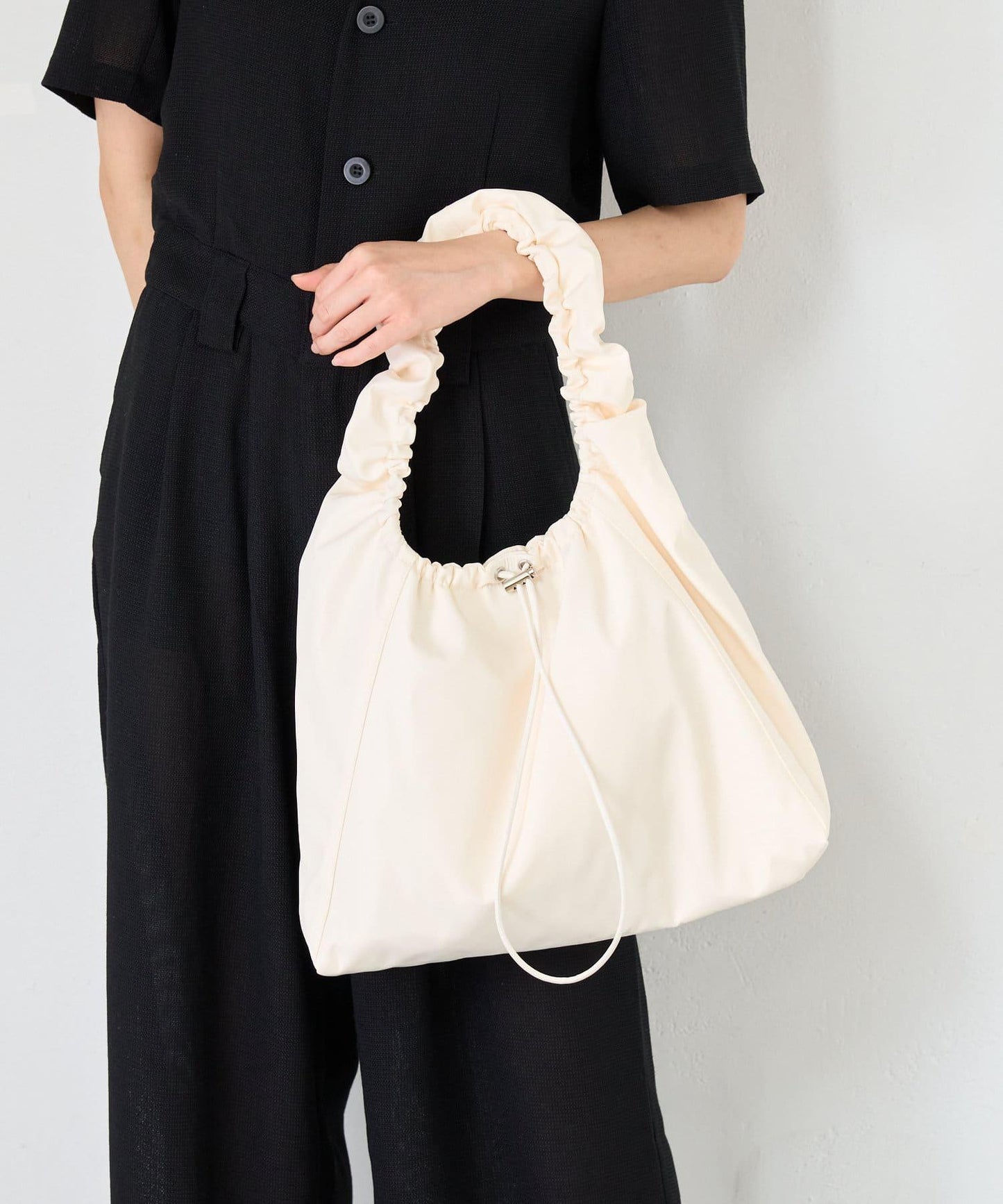 防水尼龍褶皺手提包