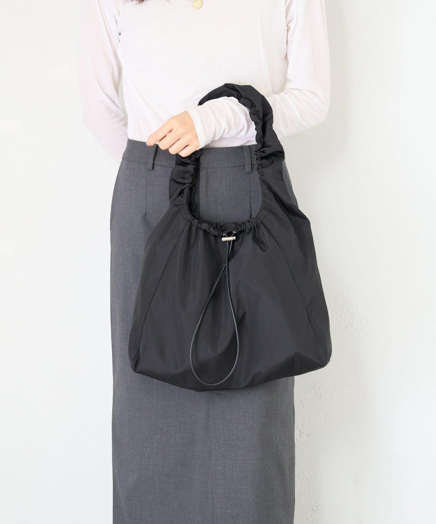 防水尼龍褶皺手提包