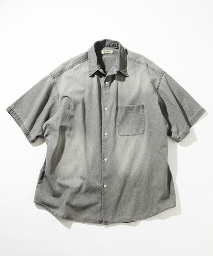 Relax Fit 舒適版型 褪色處理 常規領短袖 牛仔襯衫