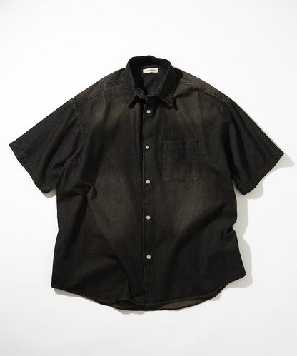 Relax Fit 舒適版型 褪色處理 常規領短袖 牛仔襯衫