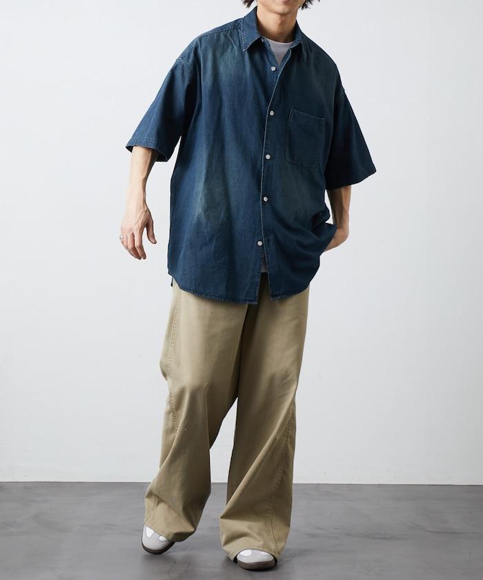 Relax Fit 舒適版型 褪色處理 常規領短袖 牛仔襯衫