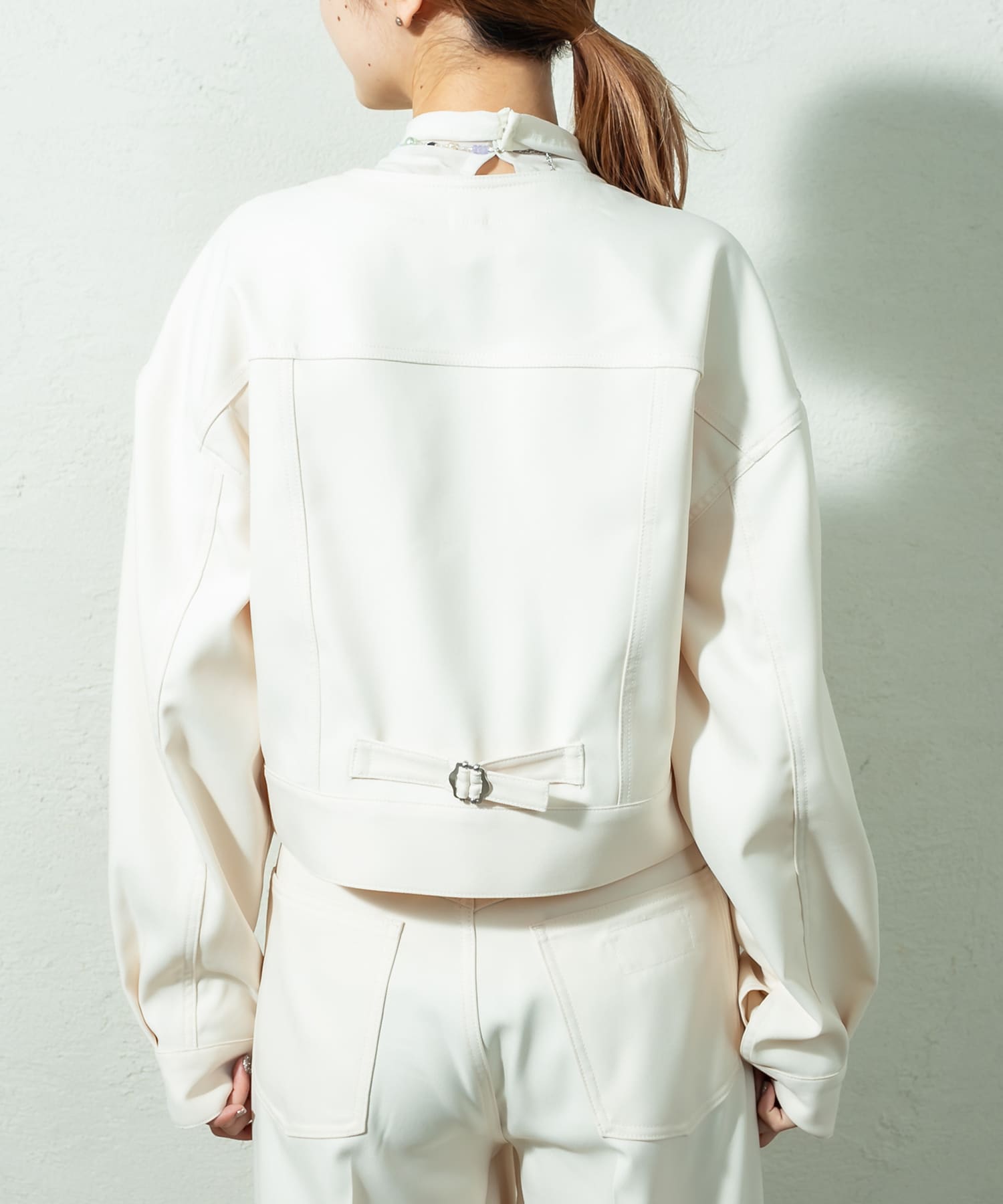 95000863