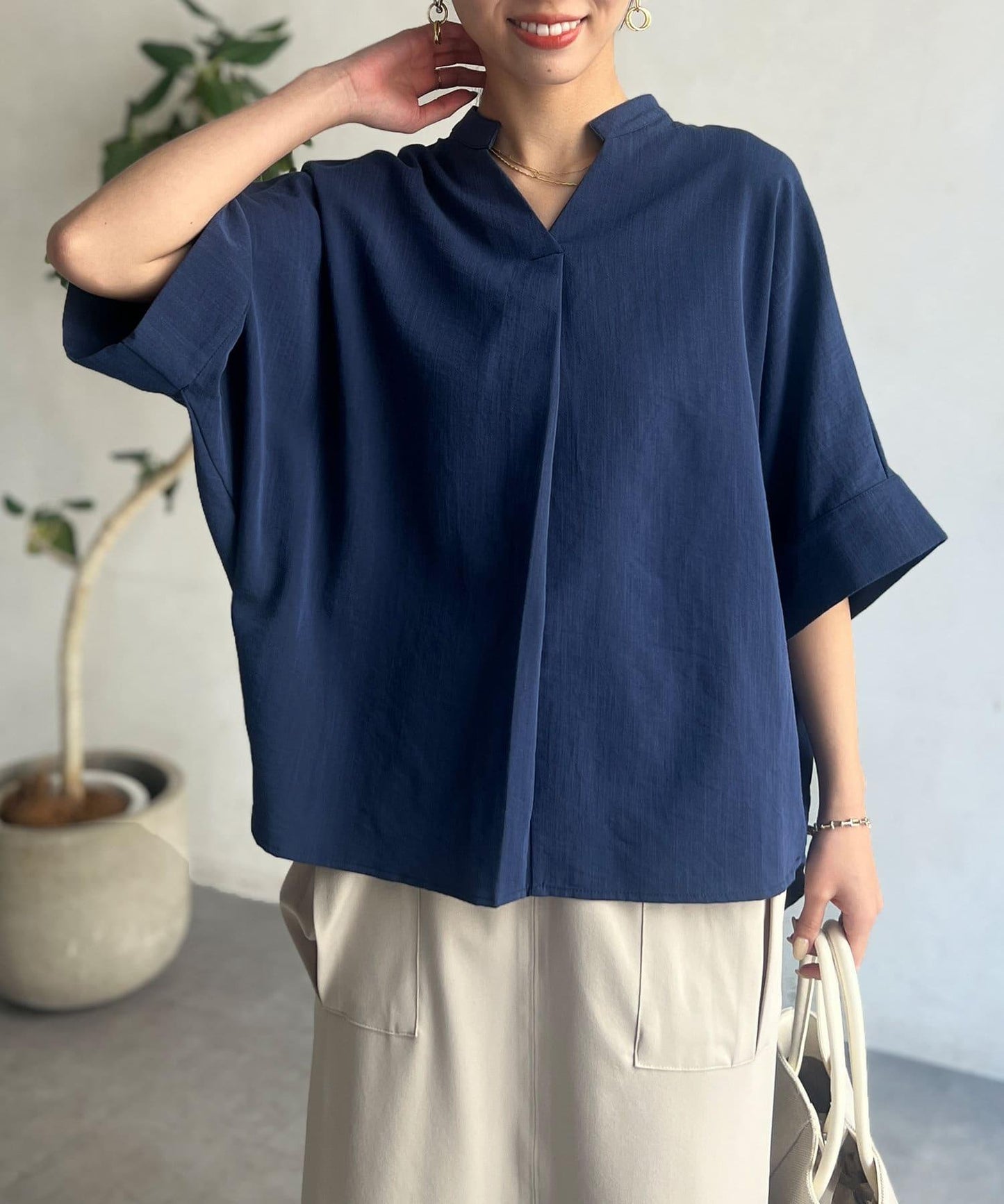 亞麻質感捲袖翻領襯衫