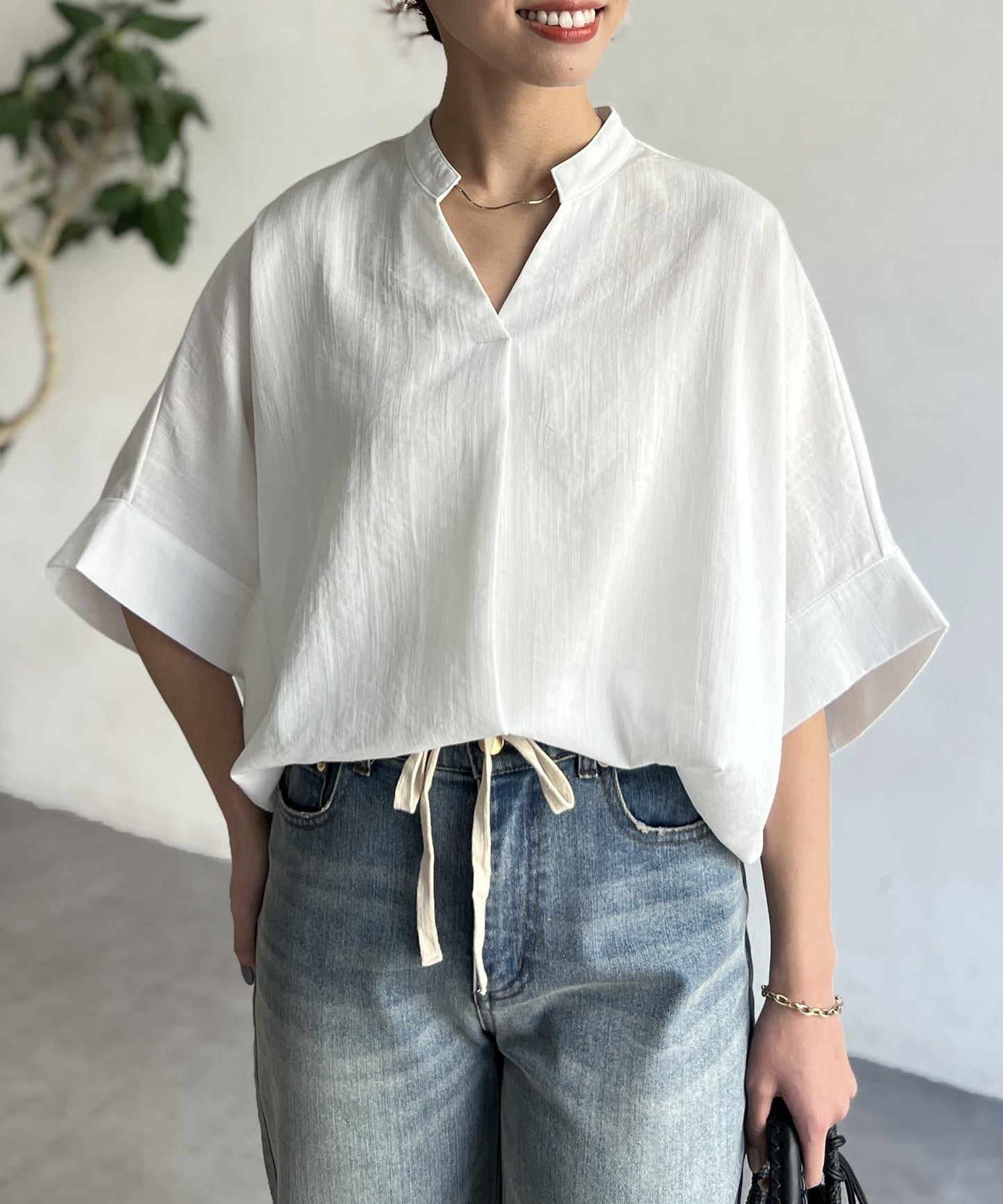 亞麻質感捲袖翻領襯衫