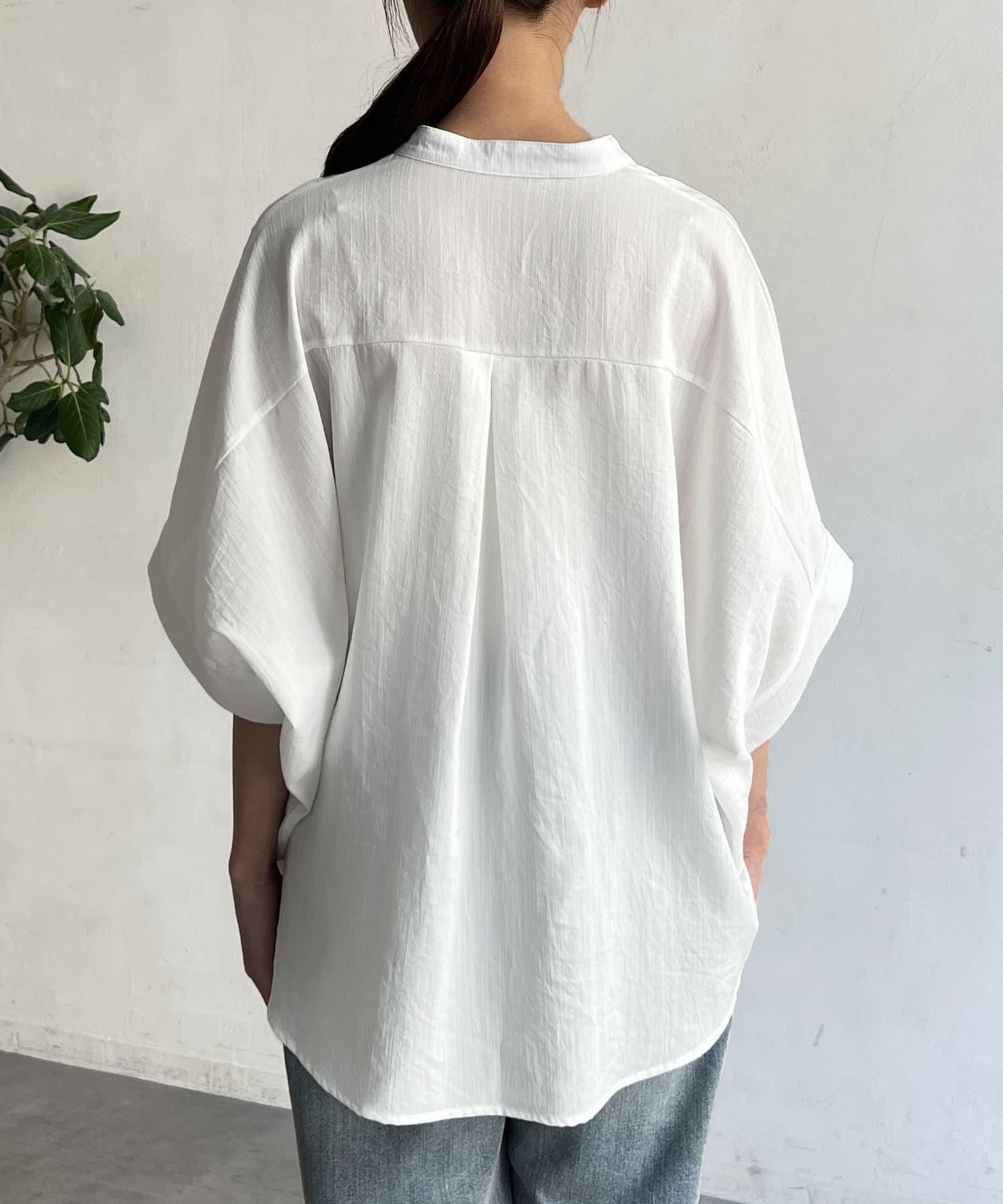 亞麻質感捲袖翻領襯衫