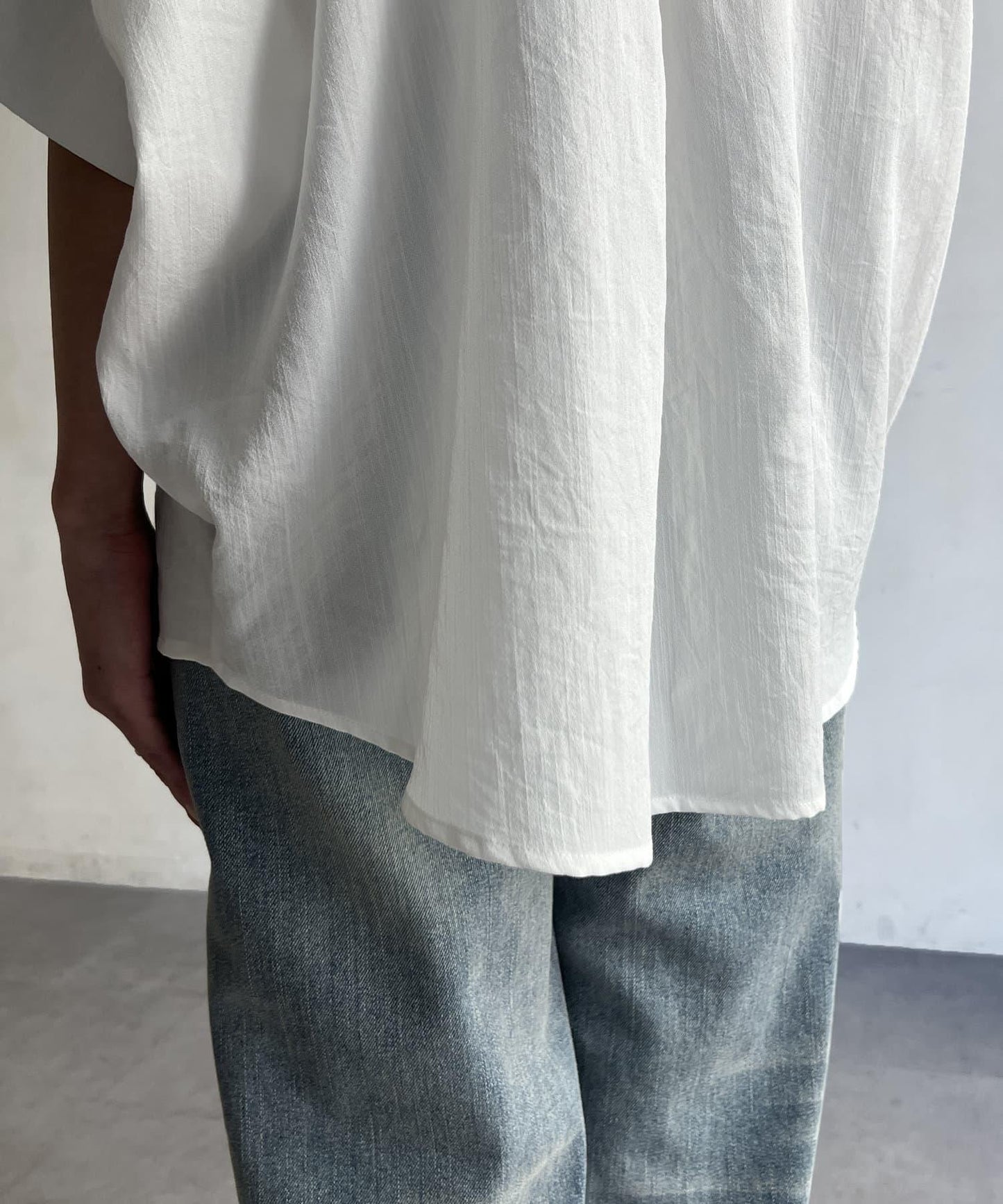 亞麻質感捲袖翻領襯衫