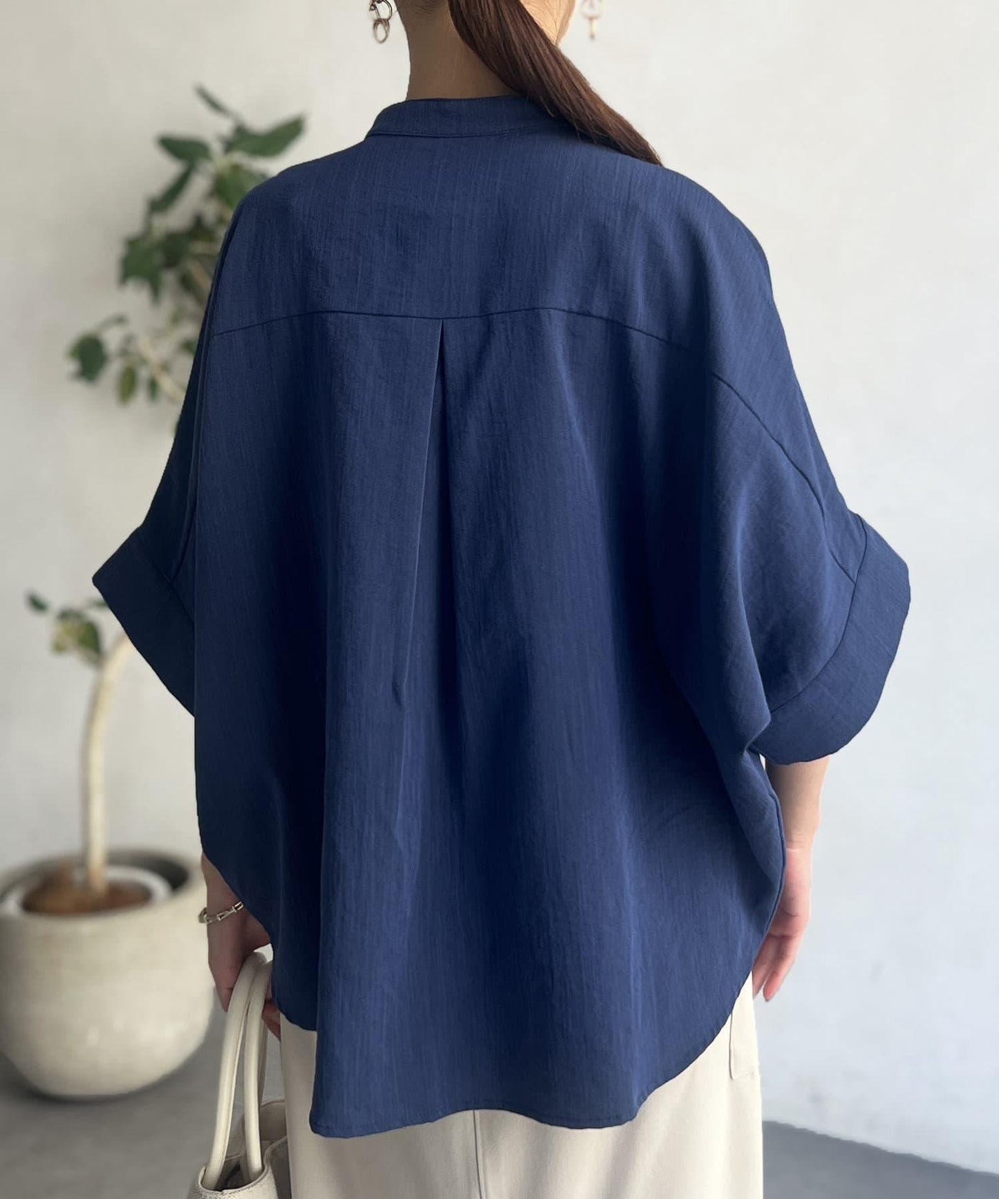 亞麻質感捲袖翻領襯衫