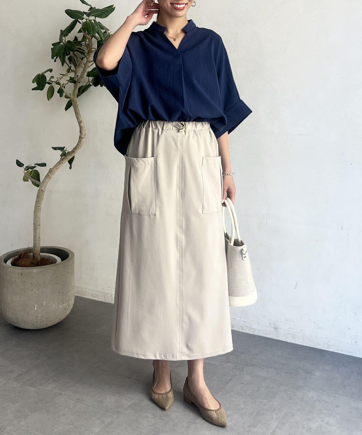 亞麻質感捲袖翻領襯衫