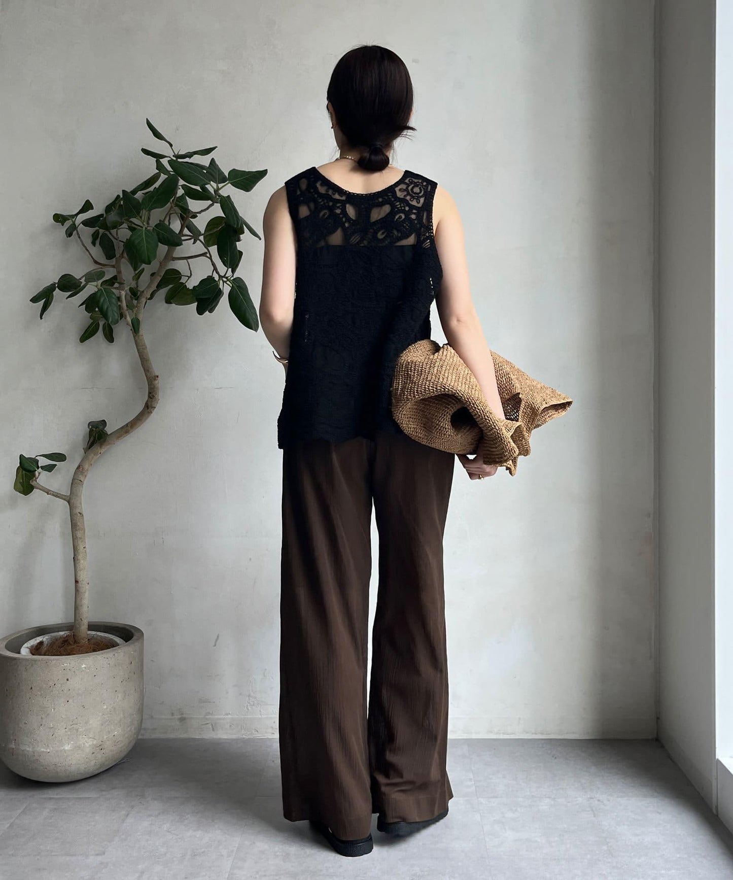 刺繡前後兩用蕾絲背心