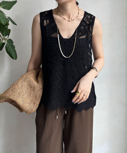 刺繡前後兩用蕾絲背心