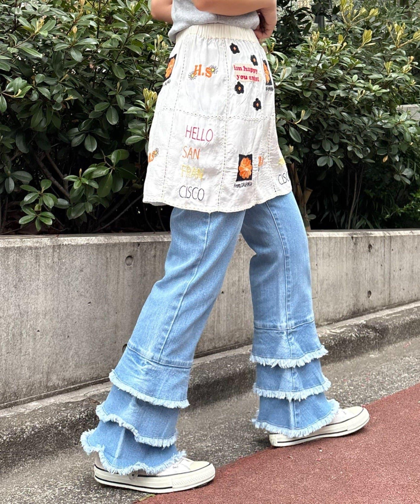【HELLO.SANFRANCISCO/哈羅舊金山】原刺繡卷邊裙