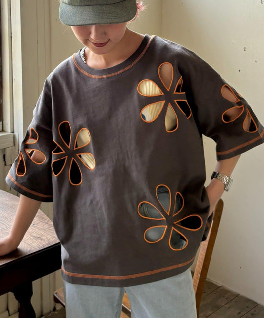 【HELLO.SANFRANCISCO】花朵剪裁寬鬆T恤