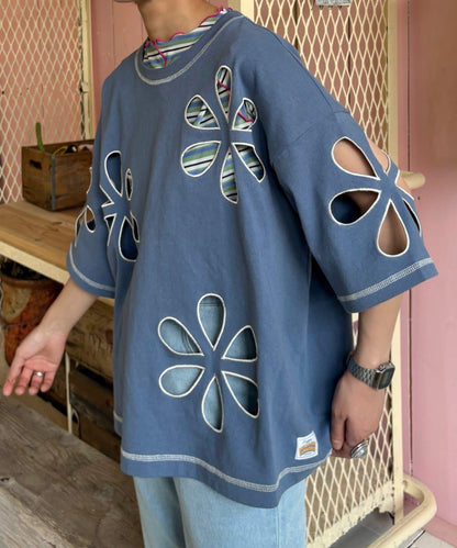 【HELLO.SANFRANCISCO】花朵剪裁寬鬆T恤