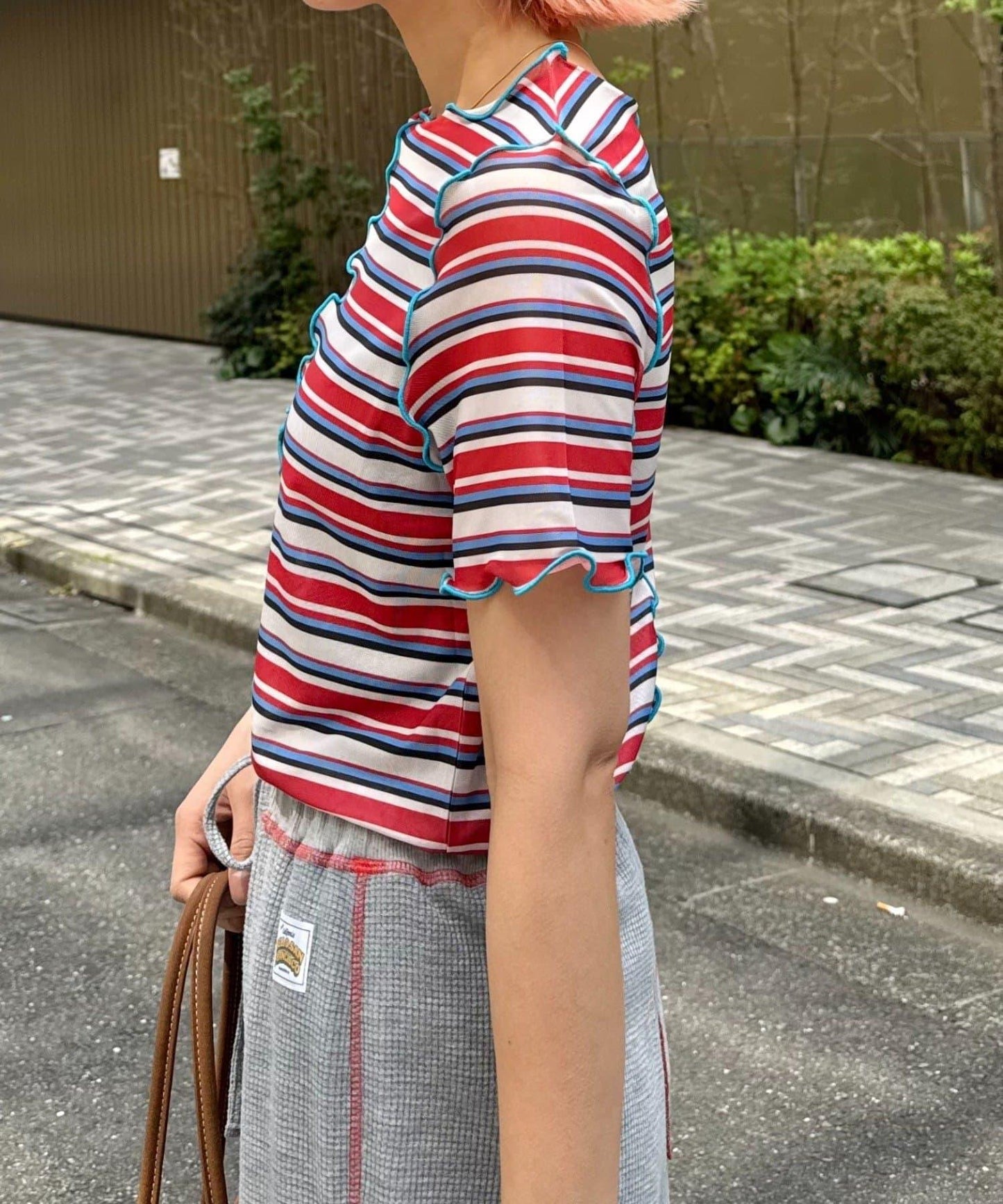 【HELLO.SANFRANCISCO】多色條紋露肩上衣