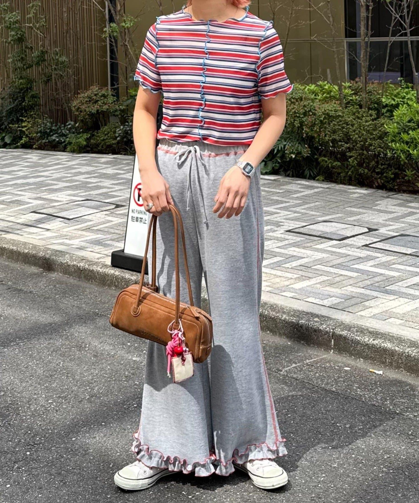 【HELLO.SANFRANCISCO】多色條紋露肩上衣