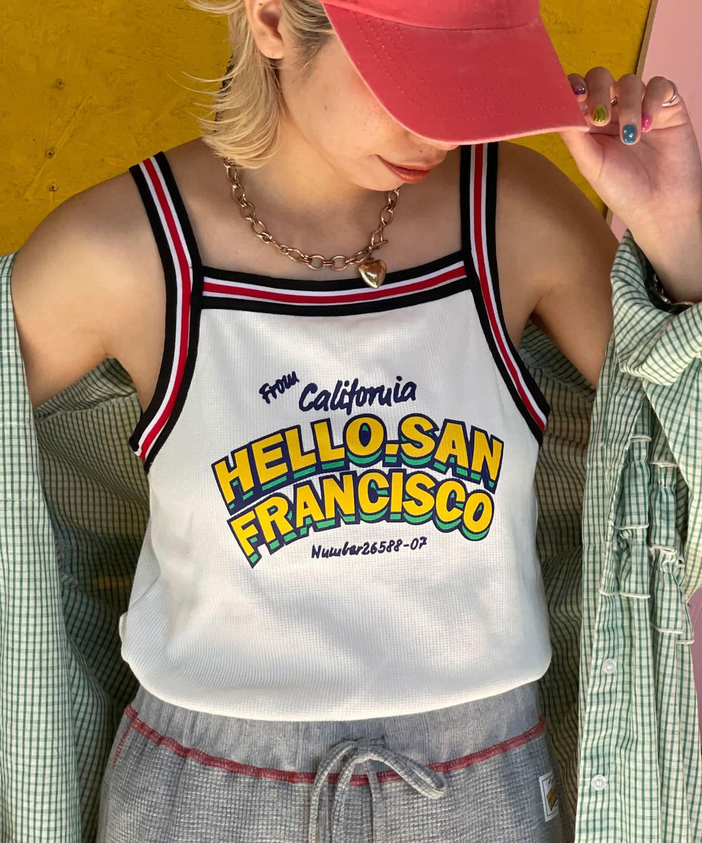5/1（星期四）10:00開始【HELLO.SANFRANCISCO/你好，舊金山】帶有線帶杯的吊帶衫