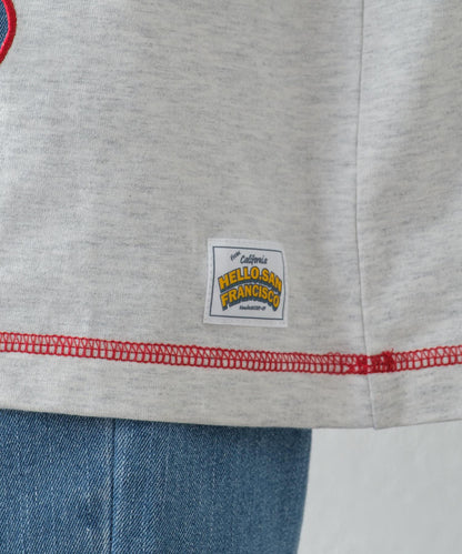 【HELLO.SANFRANCISCO】花朵剪裁寬鬆T恤