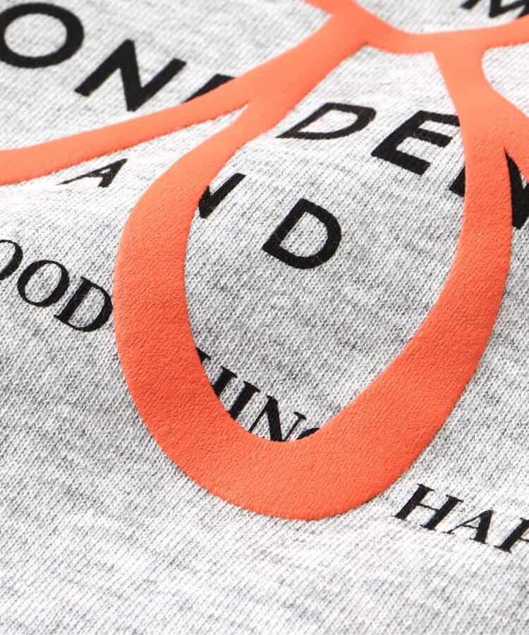 背部logo印花T恤