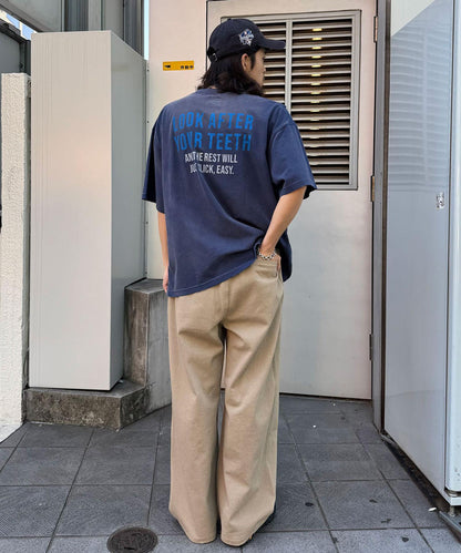 單褶寬鬆直筒褲