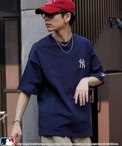 聯名 MLB 圓形標誌圖案T恤