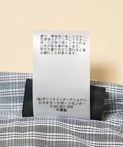 帶有Logo字樣的舒適短褲